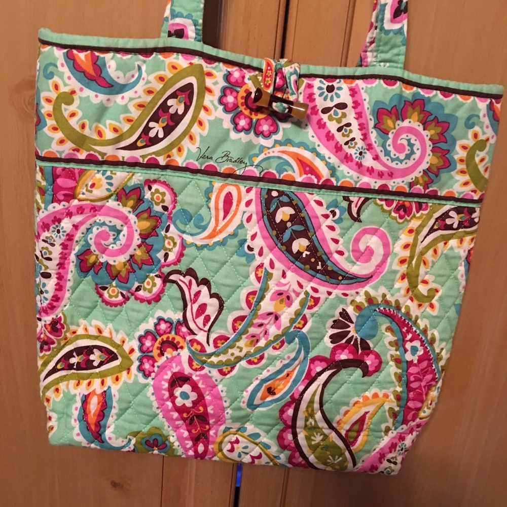 Vera Bradley Retired (May 2014) Tutti Frutti Tote
